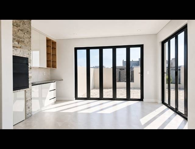 4 BEDROOM FREESTANDING FOR SALE IN SANDOWN
